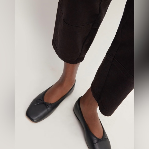 Everlane The Utility Barrel Pant - Picture 11 of 11